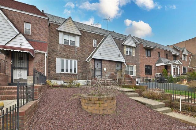 20-03 35th Street, Astoria, NY 11105