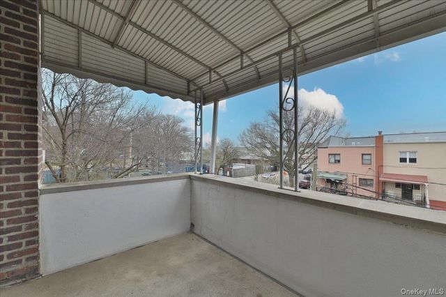 20-03 35th Street, Astoria, NY 11105