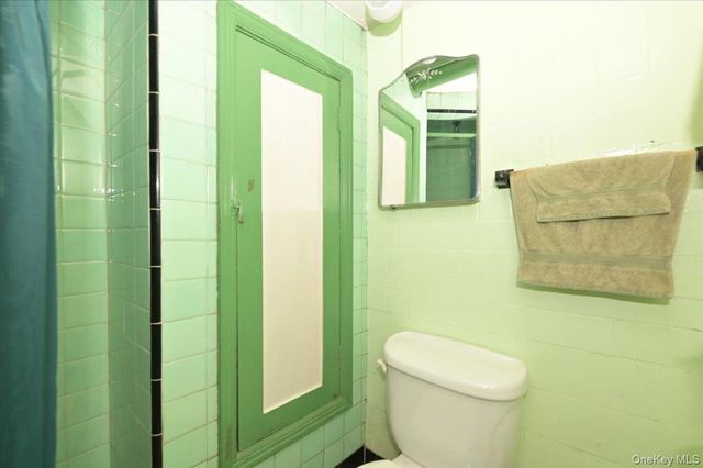 20-03 35th Street, Astoria, NY 11105