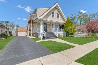 129 W Stimmel Street 1, West Chicago, IL 60185