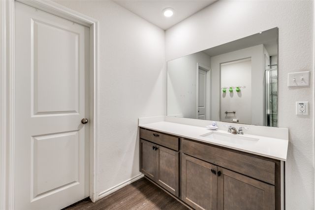 841 Glover Drive, Aubrey, TX 76227