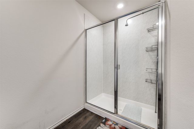 841 Glover Drive, Aubrey, TX 76227