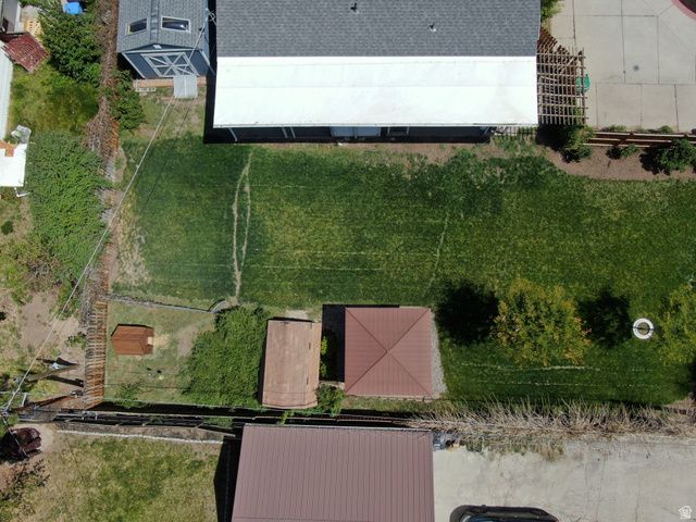 1863 E VILLAGE GREEN RD, Cottonwood Heights, UT 84121