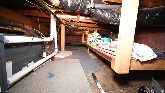1863 E VILLAGE GREEN RD, Cottonwood Heights, UT 84121