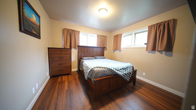 1863 E VILLAGE GREEN RD, Cottonwood Heights, UT 84121