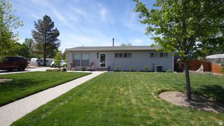 1863 E VILLAGE GREEN RD, Cottonwood Heights, UT 84121