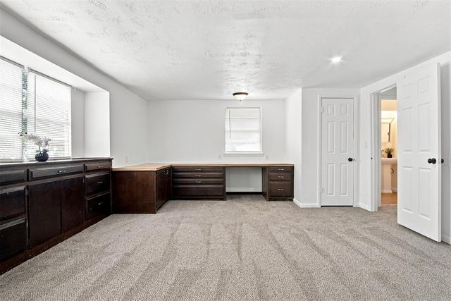101 W Ash Drive, Noble, OK 73068