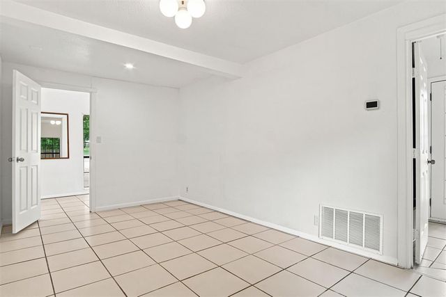 101 W Ash Drive, Noble, OK 73068