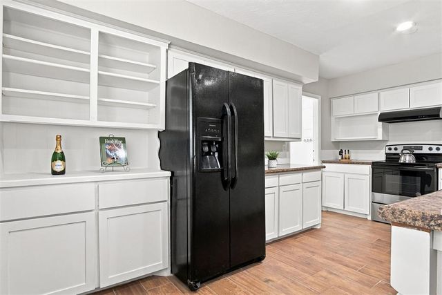 101 W Ash Drive, Noble, OK 73068