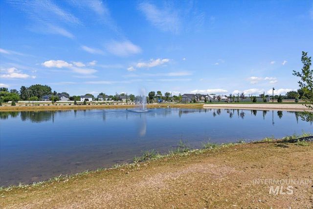 10543 W Mizzle Drive, Star, ID 83669