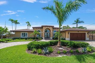 422 55TH AVENUE, St Pete Beach, FL 33706