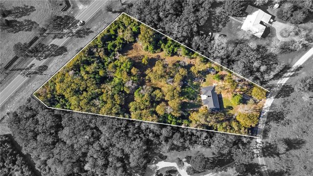 6 West Trail Lane, Hilltop Lakes, TX 77871