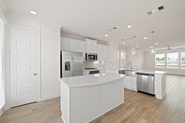 13305 Moncloa Drive, Houston, TX 77047