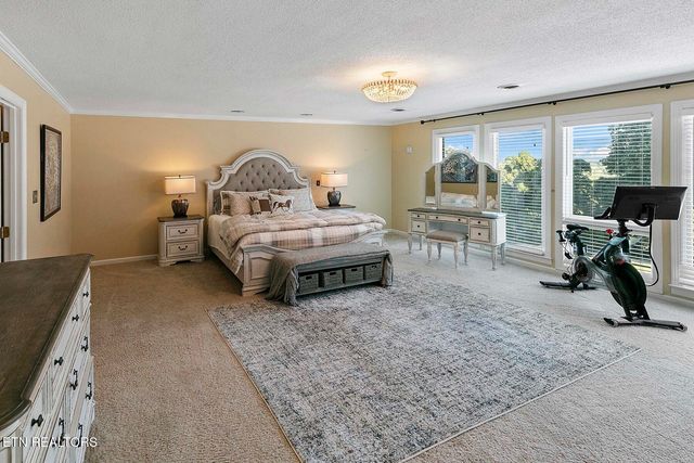 307 Triplett Lane, Knoxville, TN 37922