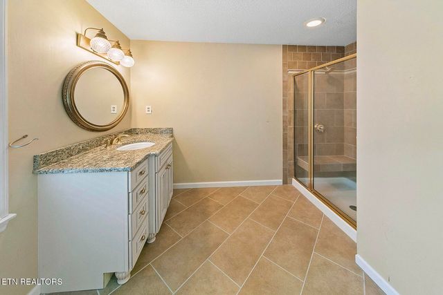 307 Triplett Lane, Knoxville, TN 37922