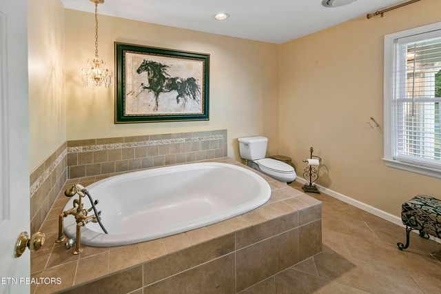 307 Triplett Lane, Knoxville, TN 37922