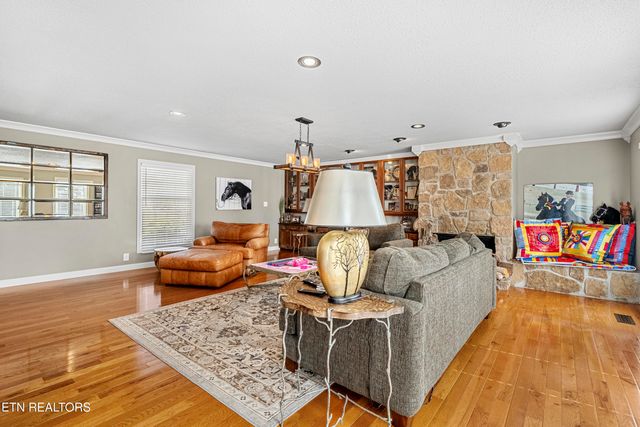 307 Triplett Lane, Knoxville, TN 37922