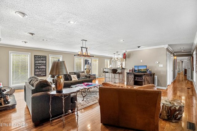 307 Triplett Lane, Knoxville, TN 37922