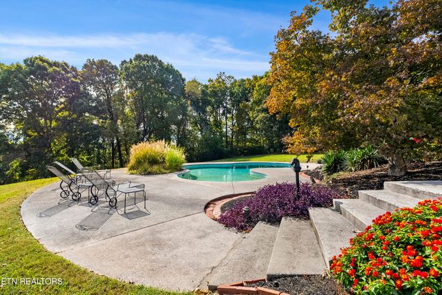 307 Triplett Lane, Knoxville, TN 37922