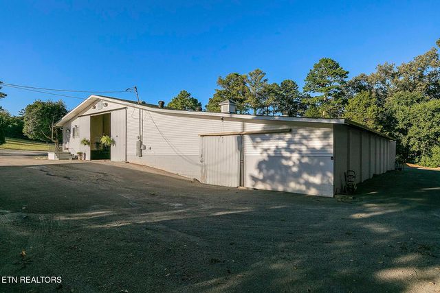 307 Triplett Lane, Knoxville, TN 37922