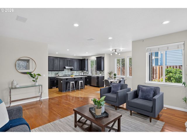 14395 Nw LILIUM Dr, Portland, OR 97229
