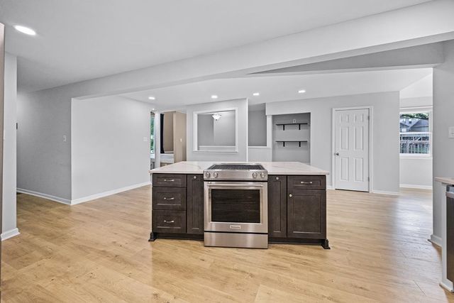 9606 BLUE SPRUCE DR, Lakeland, TN 38002