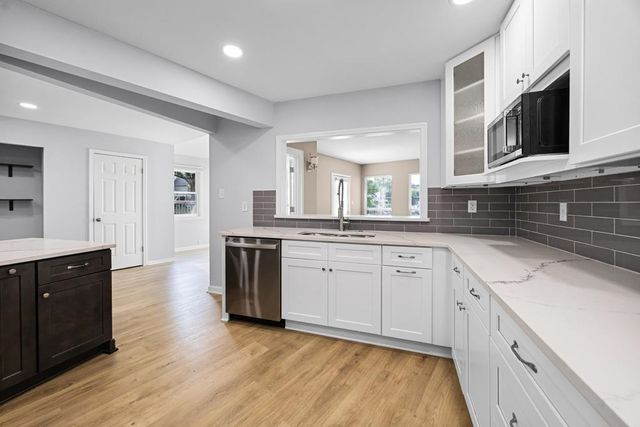 9606 BLUE SPRUCE DR, Lakeland, TN 38002