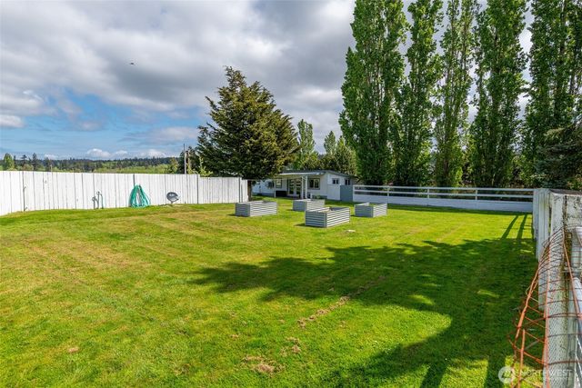 5392 Shore Meadow Road, Freeland, WA 98249