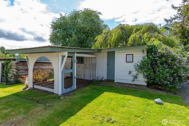 5392 Shore Meadow Road, Freeland, WA 98249