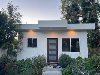 24333 MARTHA Street, Woodland Hills (los Angeles), CA 91367