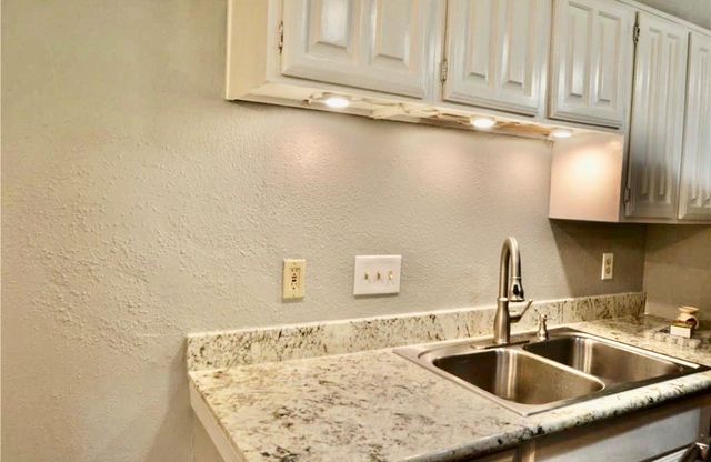 2110 Wilcrest Drive 140, Houston, TX 77042
