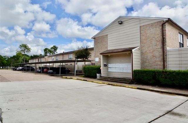2110 Wilcrest Drive 140, Houston, TX 77042