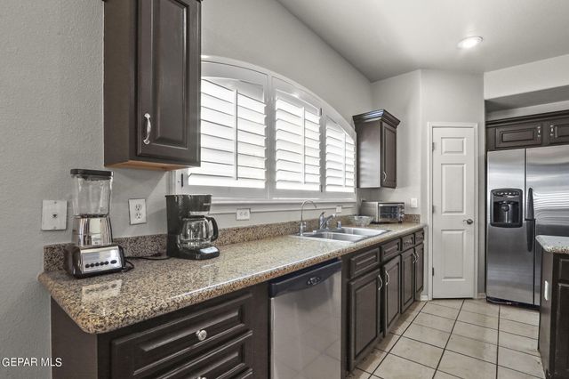 5900 Anapaula Drive, El Paso, TX 79932