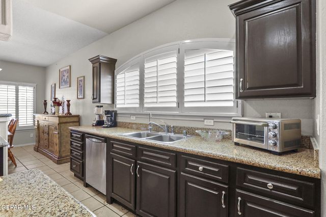 5900 Anapaula Drive, El Paso, TX 79932