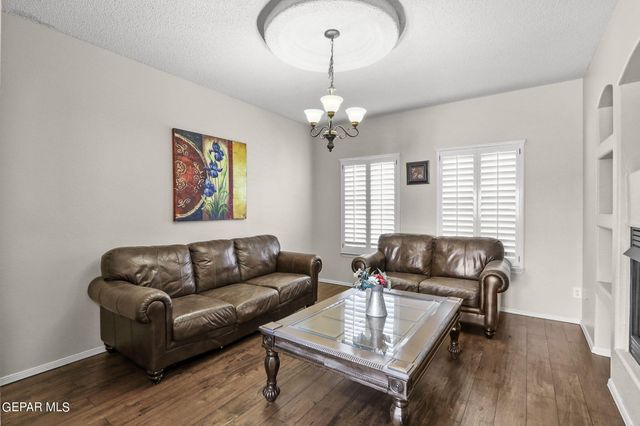5900 Anapaula Drive, El Paso, TX 79932