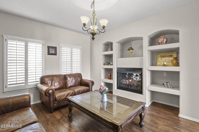 5900 Anapaula Drive, El Paso, TX 79932