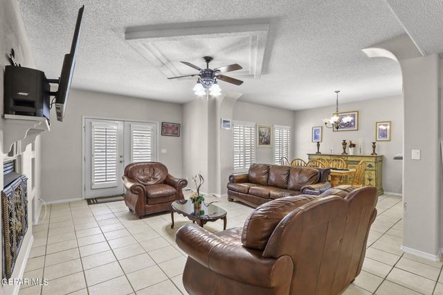 5900 Anapaula Drive, El Paso, TX 79932