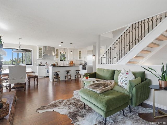 10594 Crystal Dr, Morrison, CO 80465