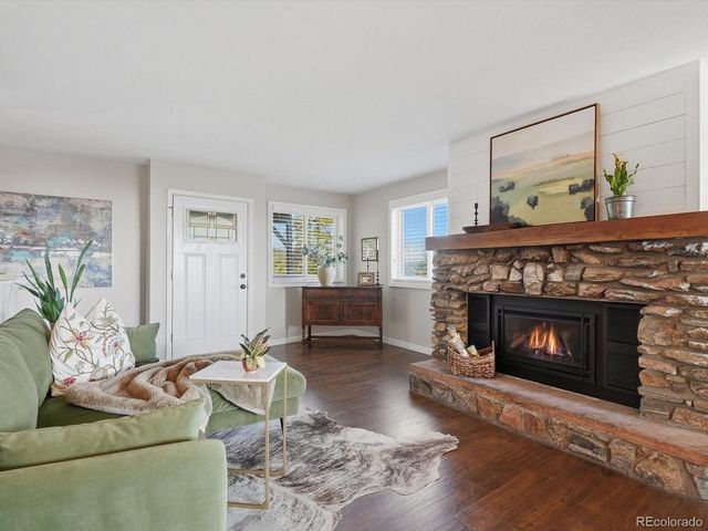 10594 Crystal Dr, Morrison, CO 80465