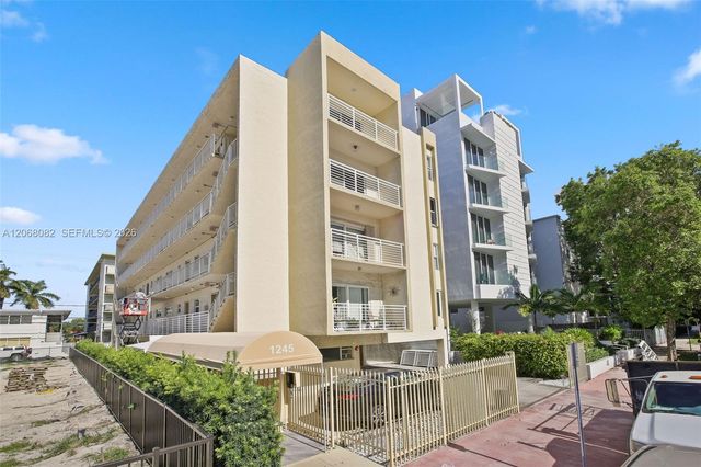 1245 West Avenue 401, Miami Beach, FL 33139