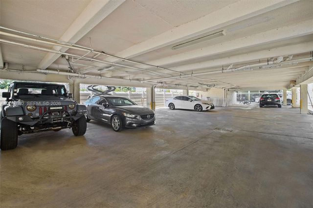 1245 West Avenue 401, Miami Beach, FL 33139