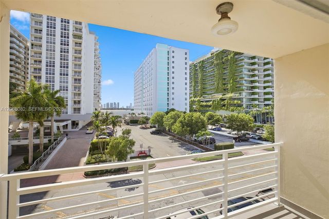 1245 West Avenue 401, Miami Beach, FL 33139