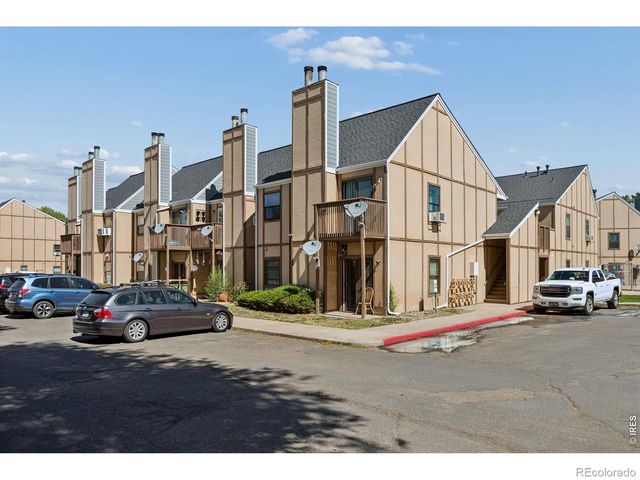 225 E 8th Avenue 6, Longmont, CO 80504
