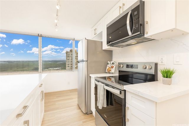 1060 Kamehameha Highway 3806A, Pearl City, HI 96782