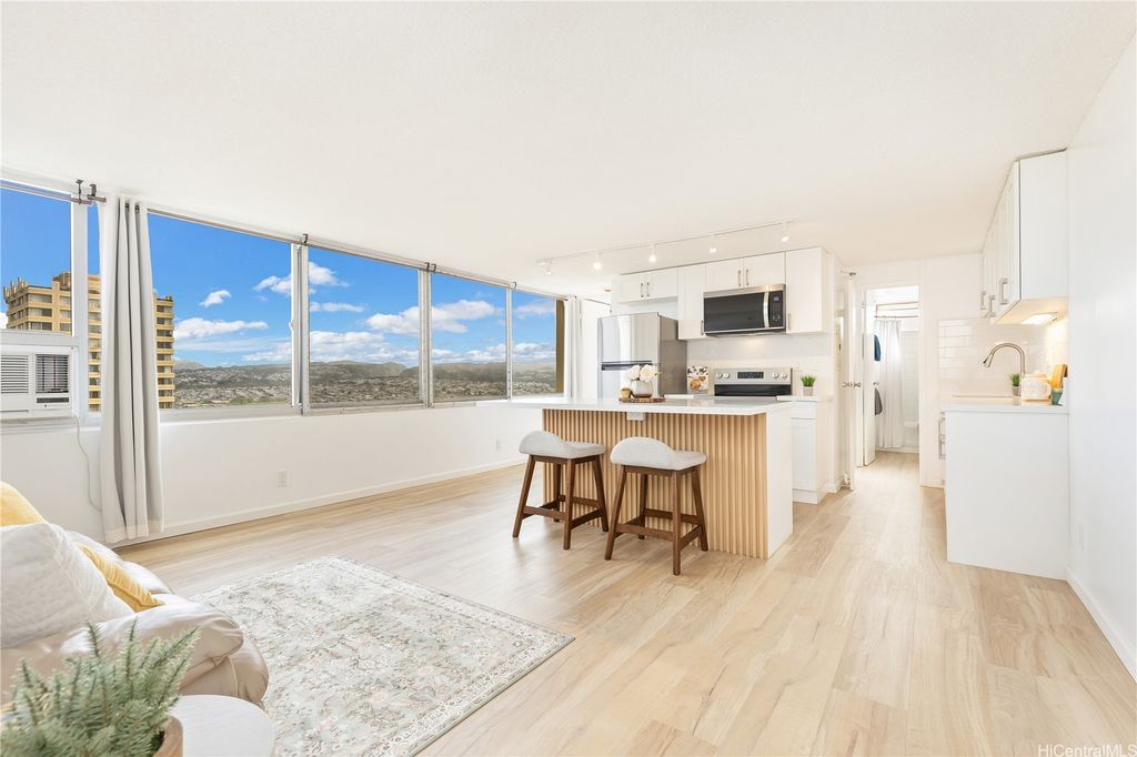 1060 Kamehameha Highway 3806A, Pearl City, HI 96782