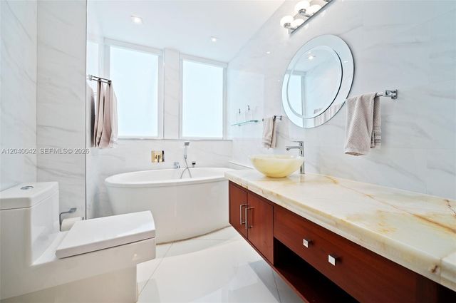 18201 Collins Avenue 5201, Sunny Isles Beach, FL 33160