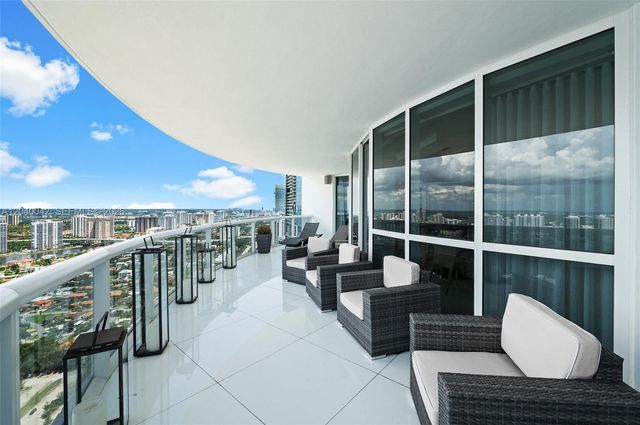 18201 Collins Avenue 5201, Sunny Isles Beach, FL 33160