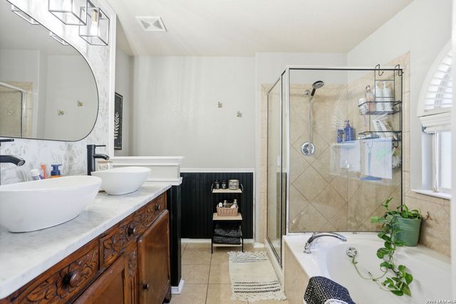 733 Clearbrook, Schertz, TX 78108