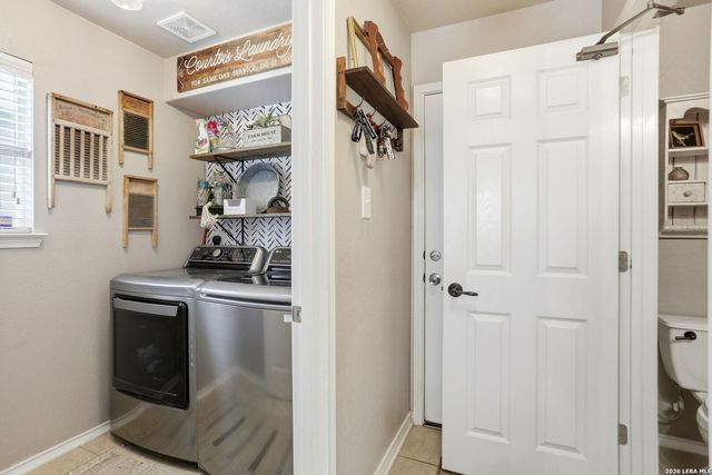 733 Clearbrook, Schertz, TX 78108