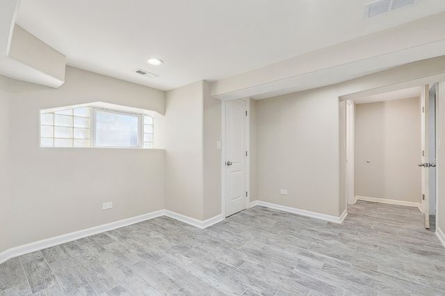 9400 S Charles Street, Chicago, IL 60643